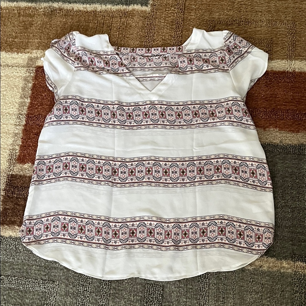 LOFT White Short-Sleeve Printed V-Neck Blouse with Pink and Navy Trim